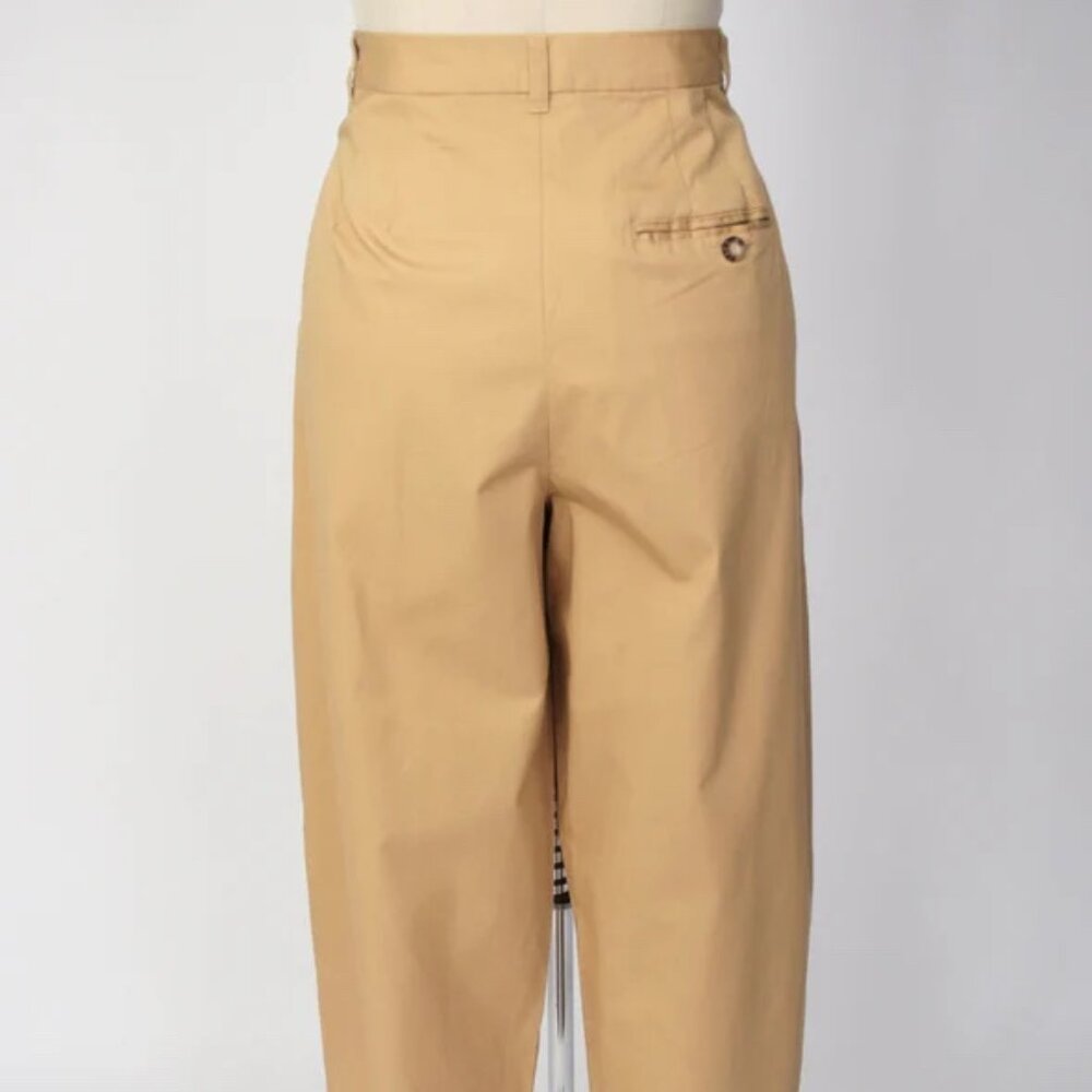 Doen Tan High-Waisted Trousers - Picture 4 of 13